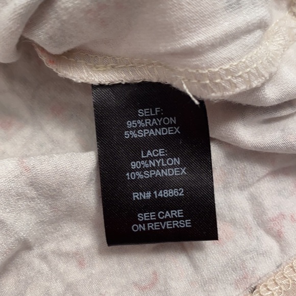 Torrid multicolor soft boho flutter sleeve top - Picture 11 of 13